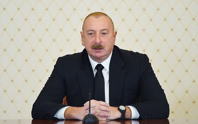 İlham Əliyev həmkarlarına təbrik məktubları göndərdi