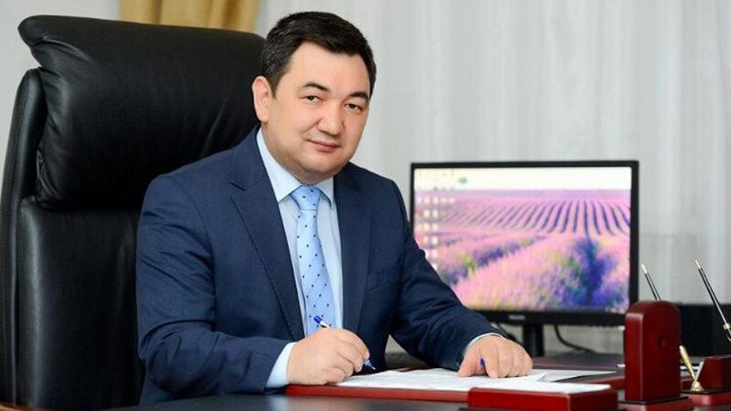 Tokayev dörd naziri vəzifəsindən AZAD ETDİ