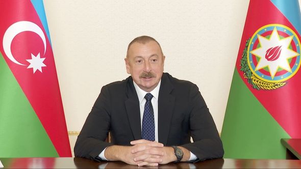 İlham Əliyev Dünya İqtisadi Forumunun prezidenti ilə görüşdü - FOTO