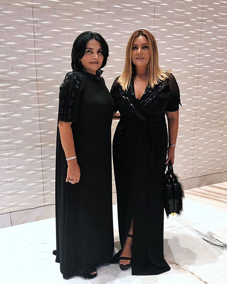 Xalq artisti bacısını belə təbrik etdi: "Özümü uşaq kimi hiss etdiyim başımın tacı!"
