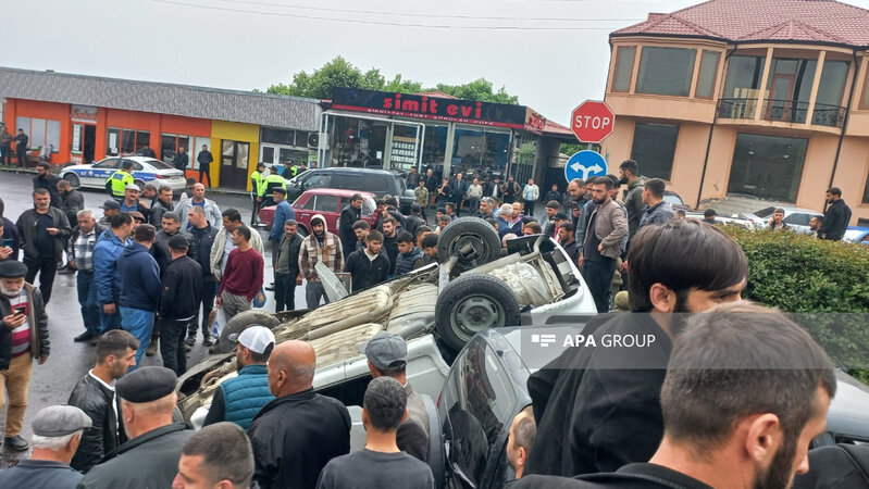 Zaqatalada yol qəzası olub, ölən var - FOTO