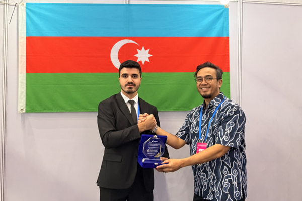 Azercell-in innovativ həlləri ABŞ-in Silikon Vadisində və Çində mükafatlar qazandı - FOTOLAR