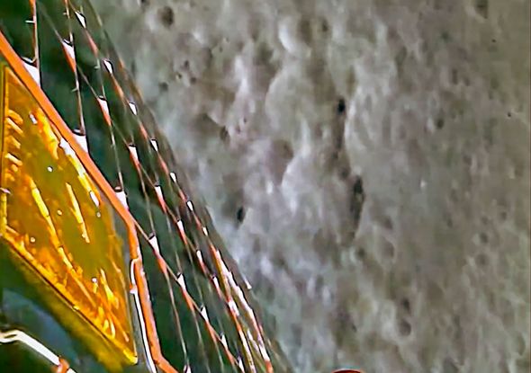 Hindistanın aparatı Aydan ilk məlumatları ötürdü: Alimlər heyrətdə - FOTO