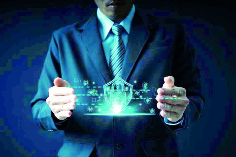 Sosial şəbəkələrdə informasiya təhlükəsizliyi mövzusunda silsilə verilişlər çəkilib