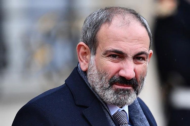Paşinyan: Ermənistan Ukrayna məsələsində Rusiya ilə müttəfiq deyil