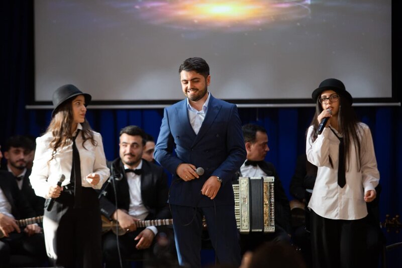 Humanitar Kollecdə təntənəli hesabat konserti keçirildi - FOTOLAR
