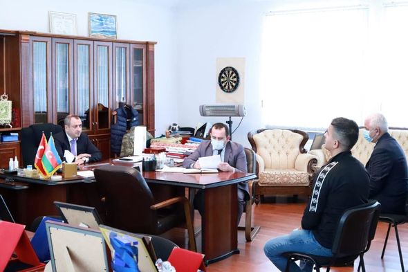 Adil Əliyev onlayn və fərdi qaydada seçicilərinin növbəti qəbulunu keçirib - FOTO