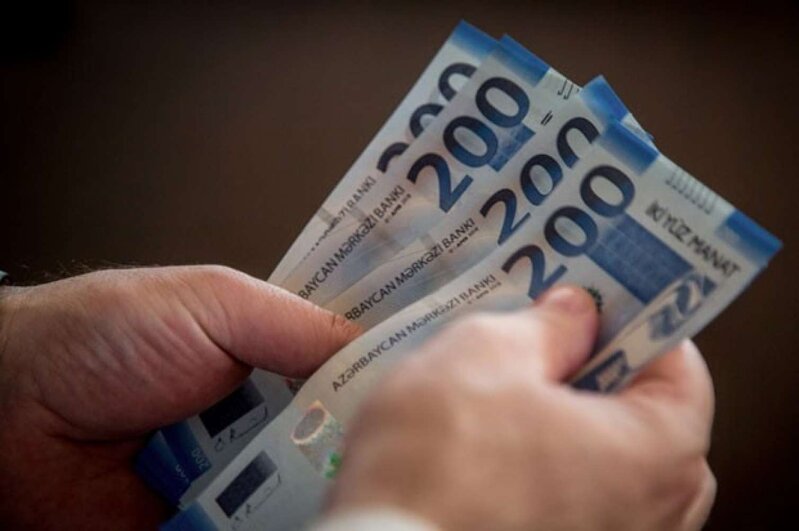 Azərbaycanda maaş artdı