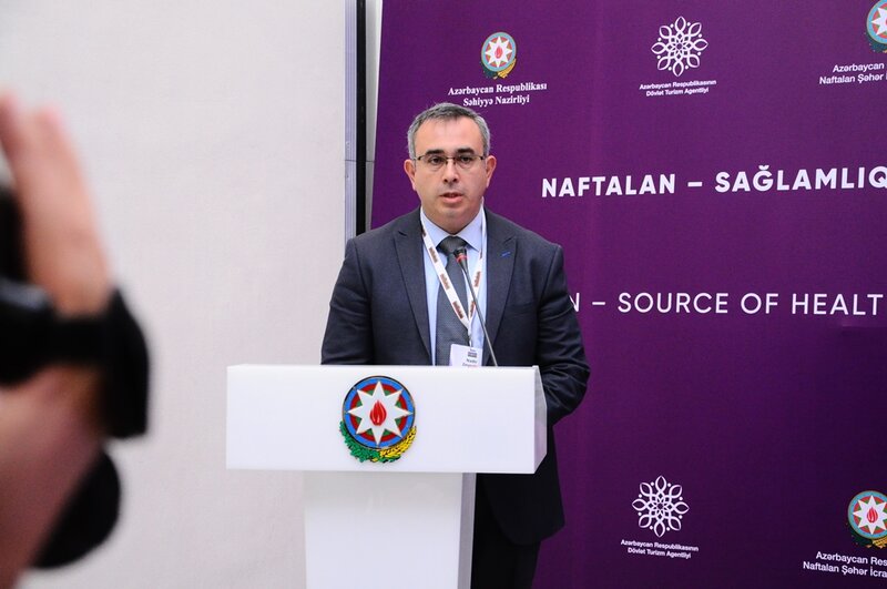 Naftalanda Beynəlxalq Elmi-Praktik Konfrans işini davam etdirib - FOTOLAR