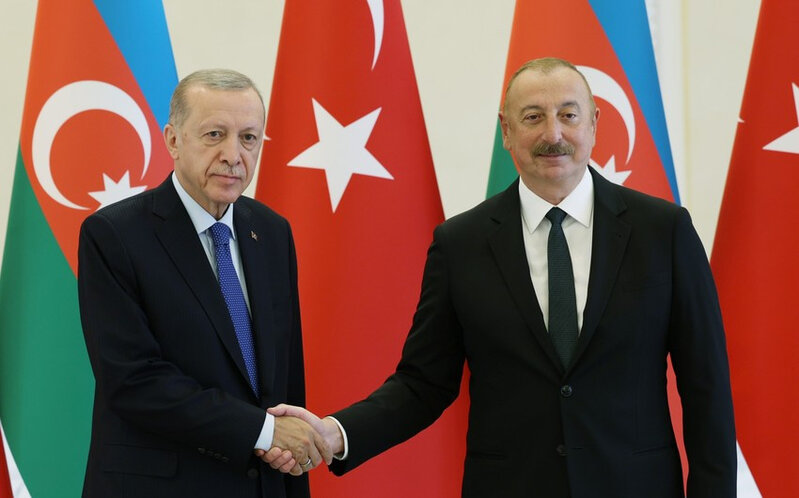 Ərdoğan: 'Türkiyə və Azərbaycan olaraq Şərqlə Qərb arasında strateji bir yerə sahibik