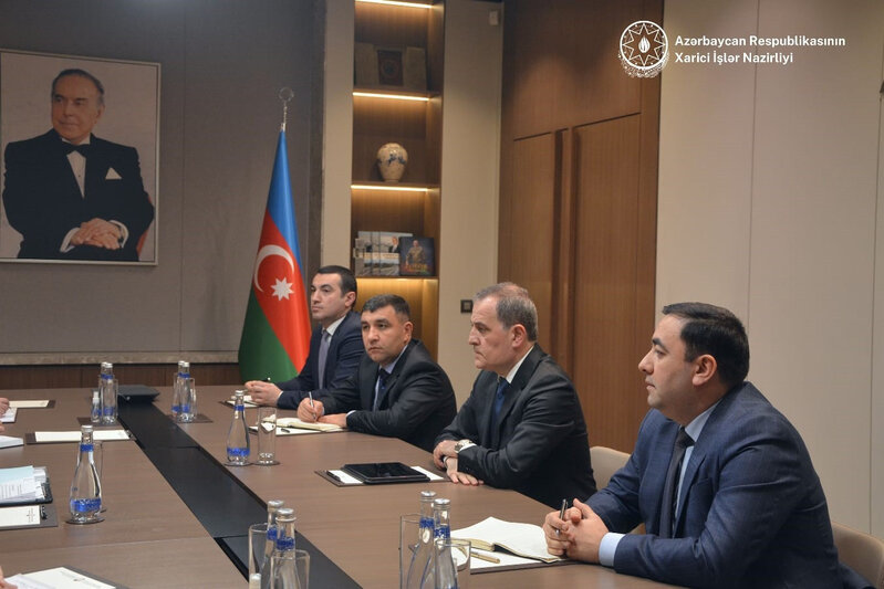 Ceyhun Bayramov İqor Xovayevlə Laçın yolundakı vəziyyəti müzakirə etdi - FOTO