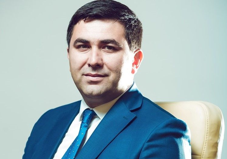 Müşfiq Cəfərov: 