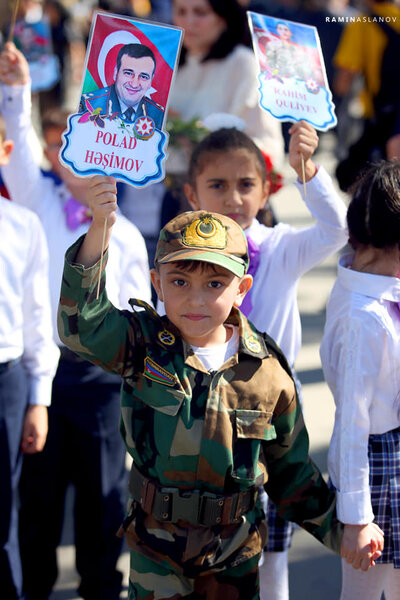 Gözü yaşlı ana, cavankən qocalan şəhidin həyat yoldaşı - Bu günün ağrısı FOTOLARDA