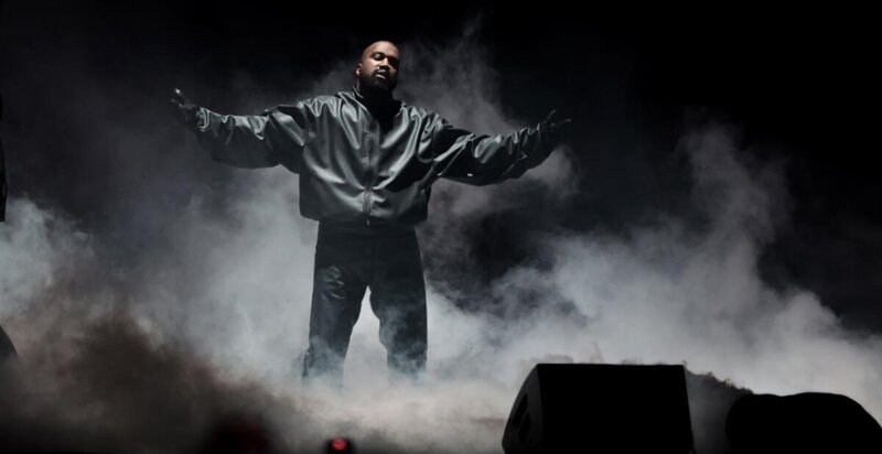 Hollandiya məhkəməsi Kanye Vestlə bağlı qərar verdi
