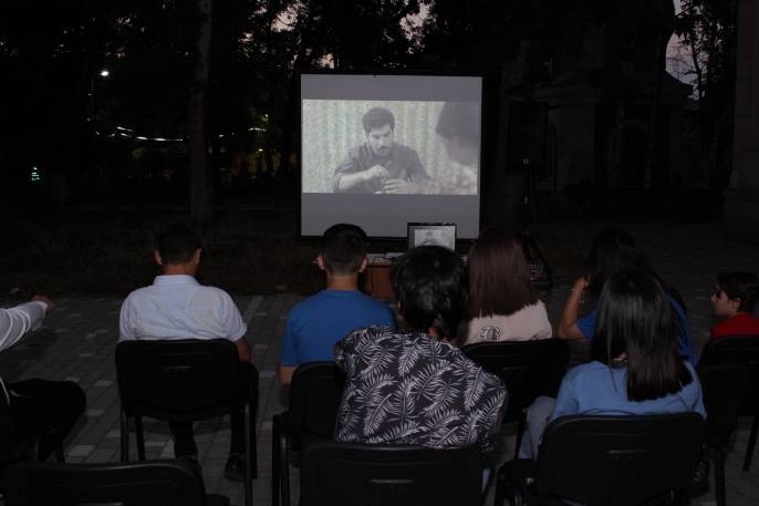 Azərbaycan Kinosu Günündə regionlarda milli kino nümayişləri keçirilib