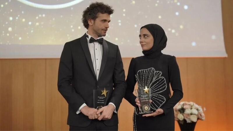 Kızılcık şerbeti'nə geri dönür