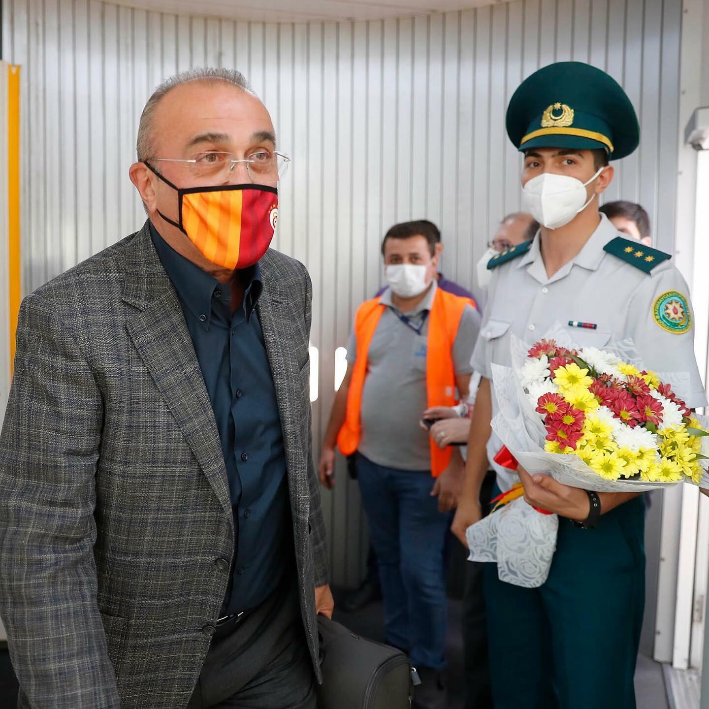 "Qalatasaray" Bakıda belə qarşılandı - FOTOLAR