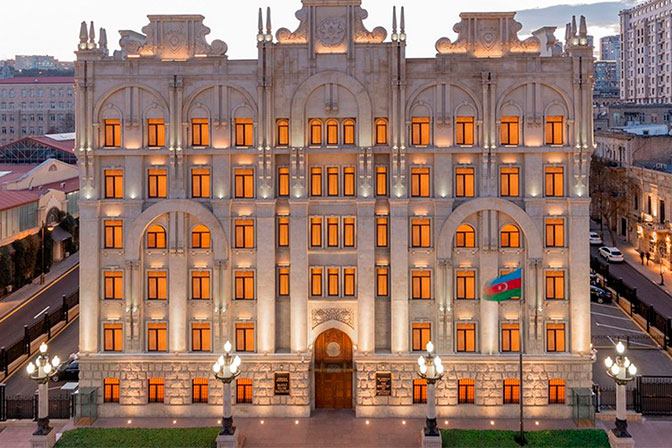 Əqli qüsurlu şəxsin görüntülərini çəkib, sosial şəbəkələrdə yayanlar SAXLANILDI