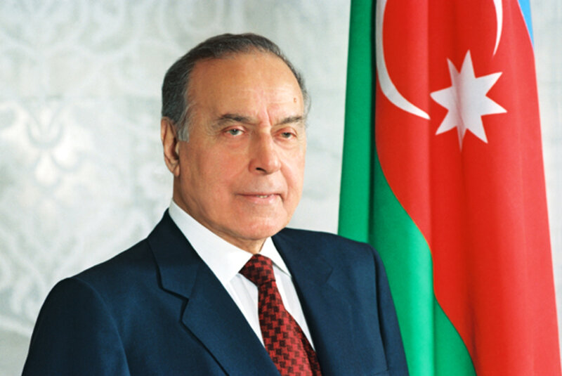 Gələn ay Tacikistanda Heydər Əliyevin 100 illiyi qeyd ediləcək