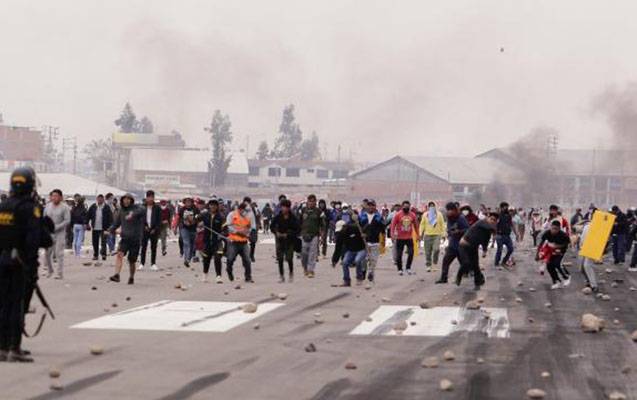 Peruda etirazçılar ölkənin ən böyük hava limanına girməyə cəhd etdilər