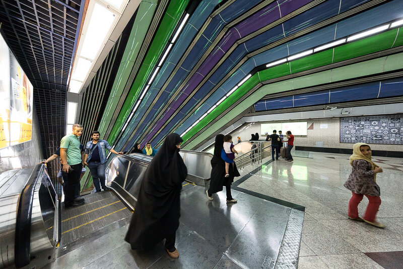 Tehran metrosunda hadisə - 18 nəfər yaralandı