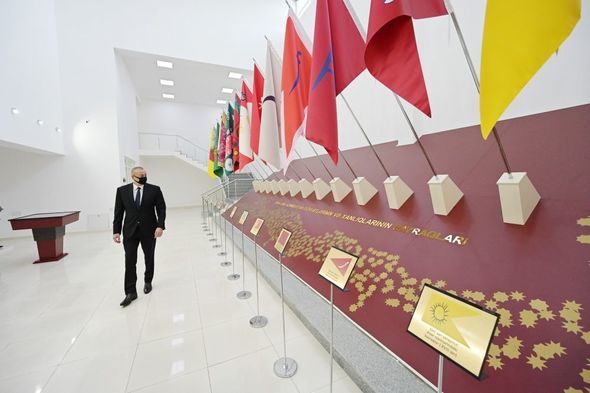 İlham Əliyev Mingəçevirdə Dövlət Rəmzləri Muzeyinin açılışında iştirak etdi - FOTO/VİDEO + YENİLƏNİB