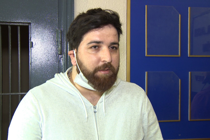 Bakıda saç salonunun rəhbəri özünü jurnalist kimi təqdim etdi, cərimələndi