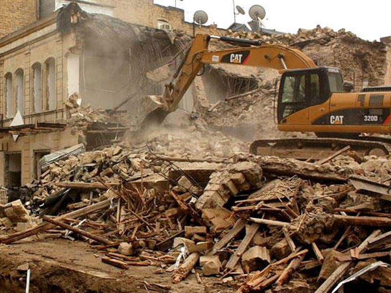 Bakıda yeni ünvanda söküntü - Sakinlərə kirayə pulu və mənzillər veriləcək