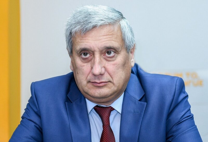 Trampın neft şahmatı: Rusiyaya gizli qapı, Çinə qarşı İran gedişi