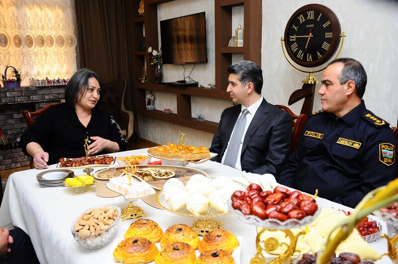 Naftalanda Şəhid ailələri ilə birgə Novruz tonqalı yandırılıb - FOTOLAR