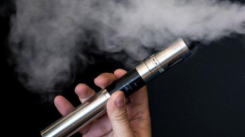 Azərbaycanda elektron siqaret və 'vape' qadağan ediləcək? - Ekspertlər şərh etdi