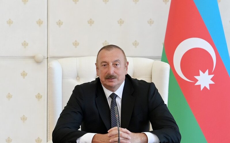 Prezidentin sədrliyi ilə bu ilin altı ayının yekunlarına həsr olunan müşavirə keçirildi