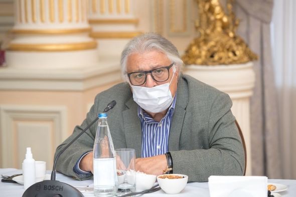 Anar Ələkbərov bir qrup tanınmış mədəniyyət və incəsənət xadimi ilə görüşüb - FOTO