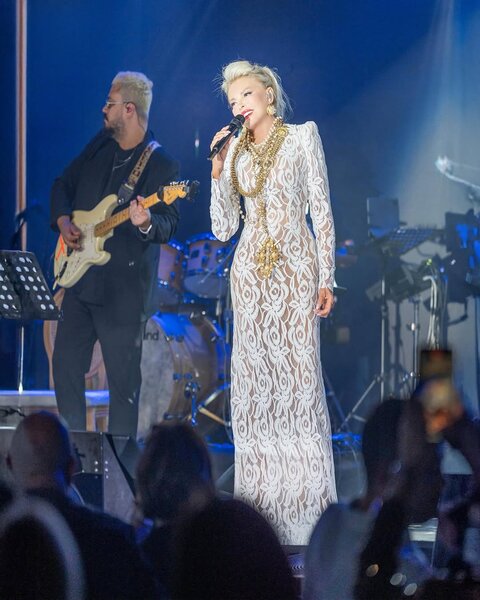 Ajda Pekkan 80 yaşını qeyd edir - FOTOLAR