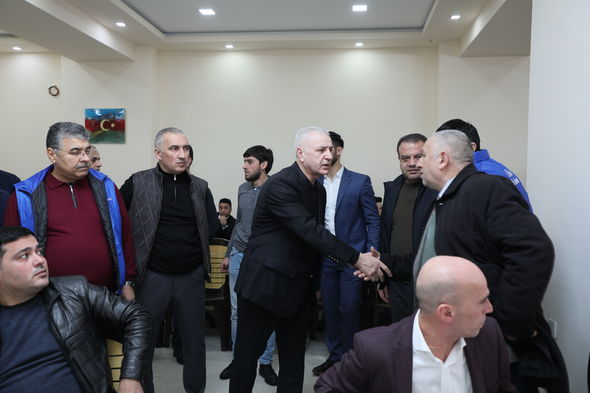 Yasamal sakinləri Ülvi Quliyevin xidmətlərini yüksək qiymətləndirir - FOTO/VİDEO