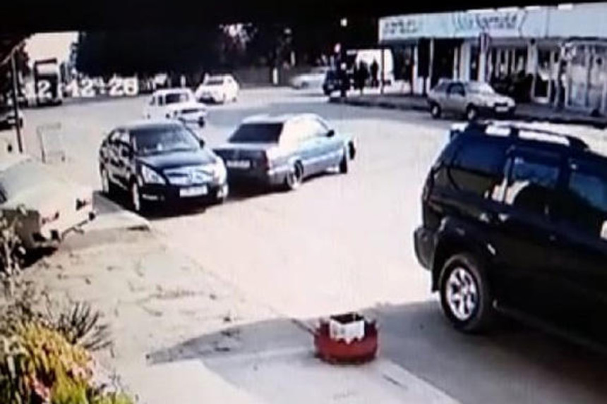 "Mercedes"lə "avtoş"luq edən Bakı sakininin işi məhkəməyə göndərilib