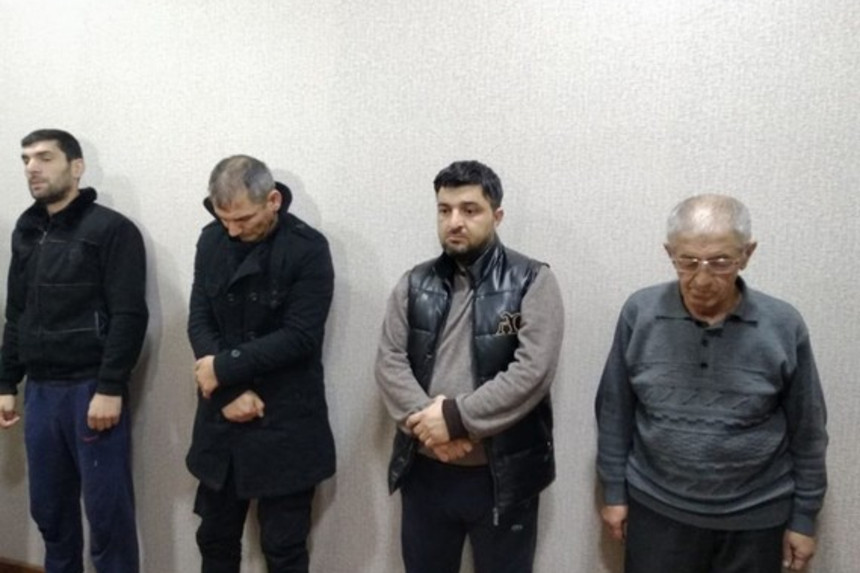 Narkotik satan dəstə üzvləri saxlanıldı