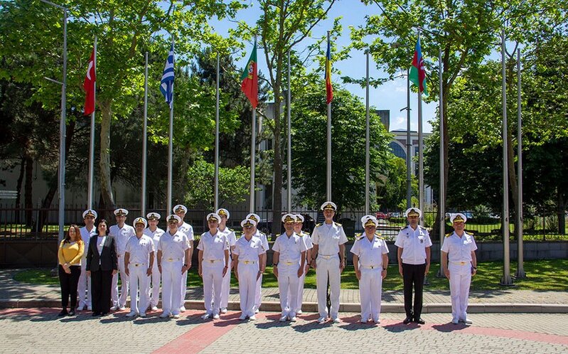 MN Azərbaycan bayrağının NATO DTMM-də qaldırılması ilə bağlı məlumat yayıb