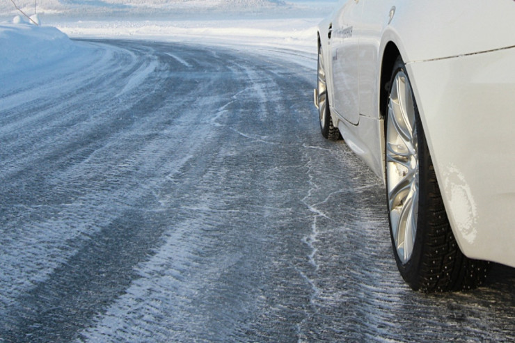 Axşam yollar buz bağlayacaq