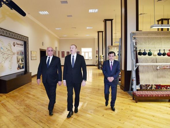 İlham Əliyev "Azərxalça" ASC-nin Qazax filialının fəaliyyəti ilə tanış olub - FOTO