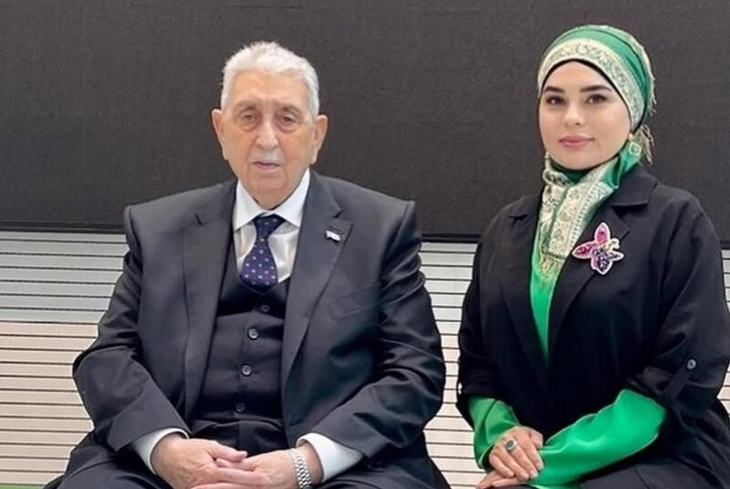 Onun səsi də, özü də bir məktəb idi' - Fərqanə Qasımova