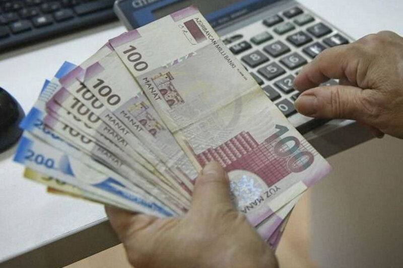 Əmanətlərin tam sığortalanması müddətinin artırılması II oxunuşdan keçdi