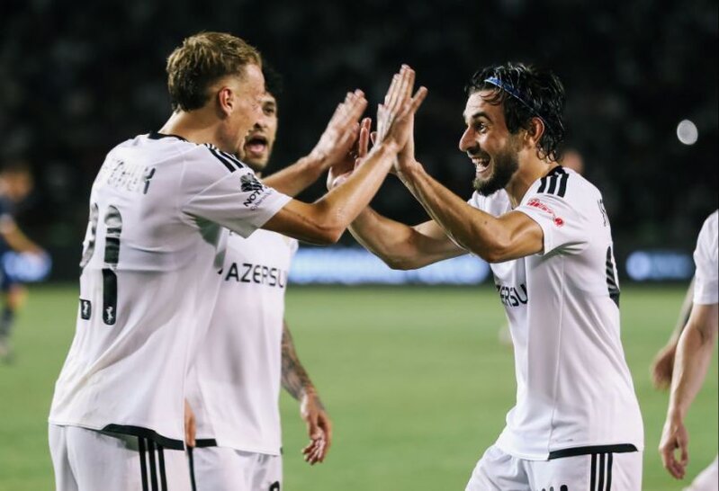 Elvin Cəfərquliyev 3 ay futbol oynaya bilməyəcək