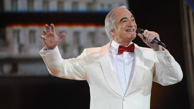 Polad Bülbüloğlu Malaxovun verilişində