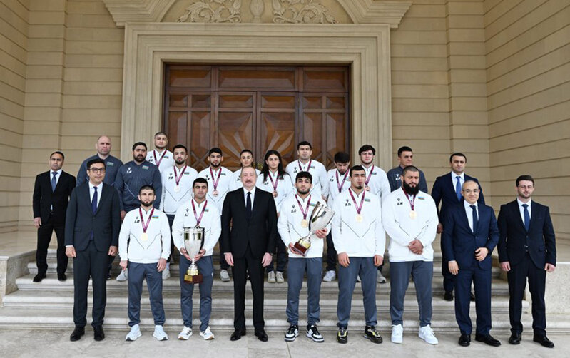 Prezident: Azərbaycan güləşçiləri bir daha göstərdilər ki, onlar Avropada birincidirlər