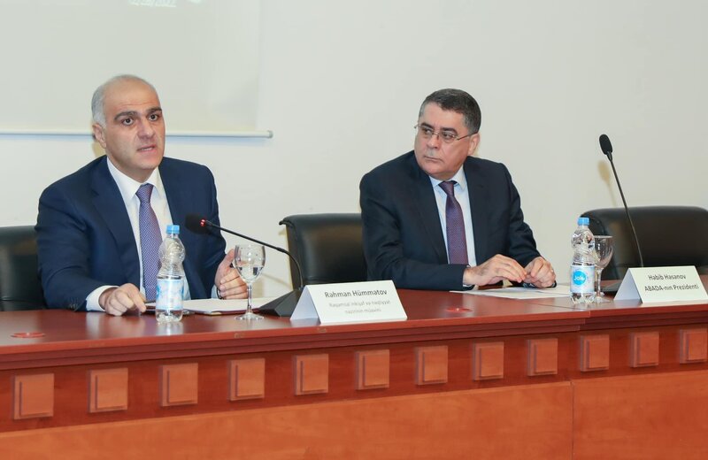 İcazə'lərin bölgüsü ilə bağlı görüş keçirildi