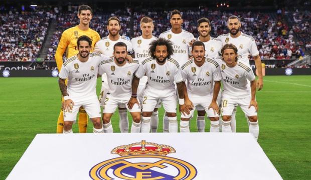 "Real" maaşları azaltdı