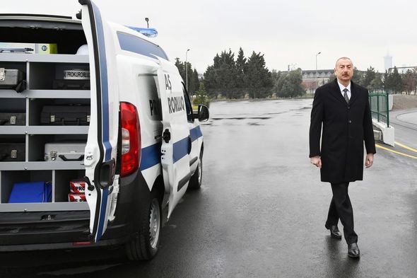 İlham Əliyev Baş Prokurorluğun yeni inzibati binasının açılışında iştirak etdi - YENİLƏNİB + FOTO/VİDEO