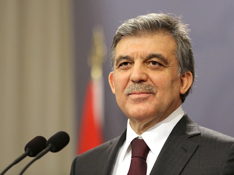Abdullah Gül Prezident İlham Əliyevi təbrik edib