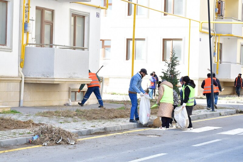 Novruz bayramı ərəfəsində Abşeron rayonunda abadlıq-təmizlik işlərinə başlanılıb - FOTOLAR